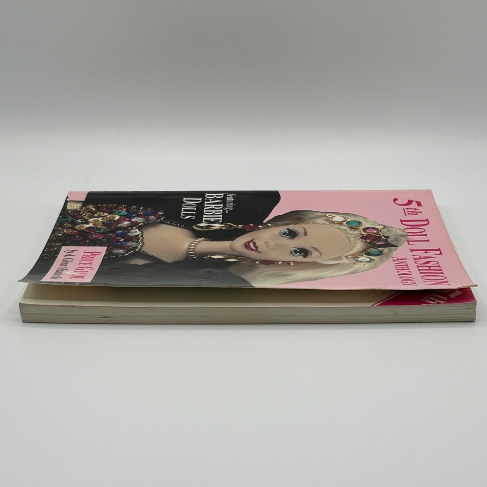 5th Doll Fashion Anthology and Price Guide Barbie Dolls Collectible Paperback 96 - Picture 3 of 9